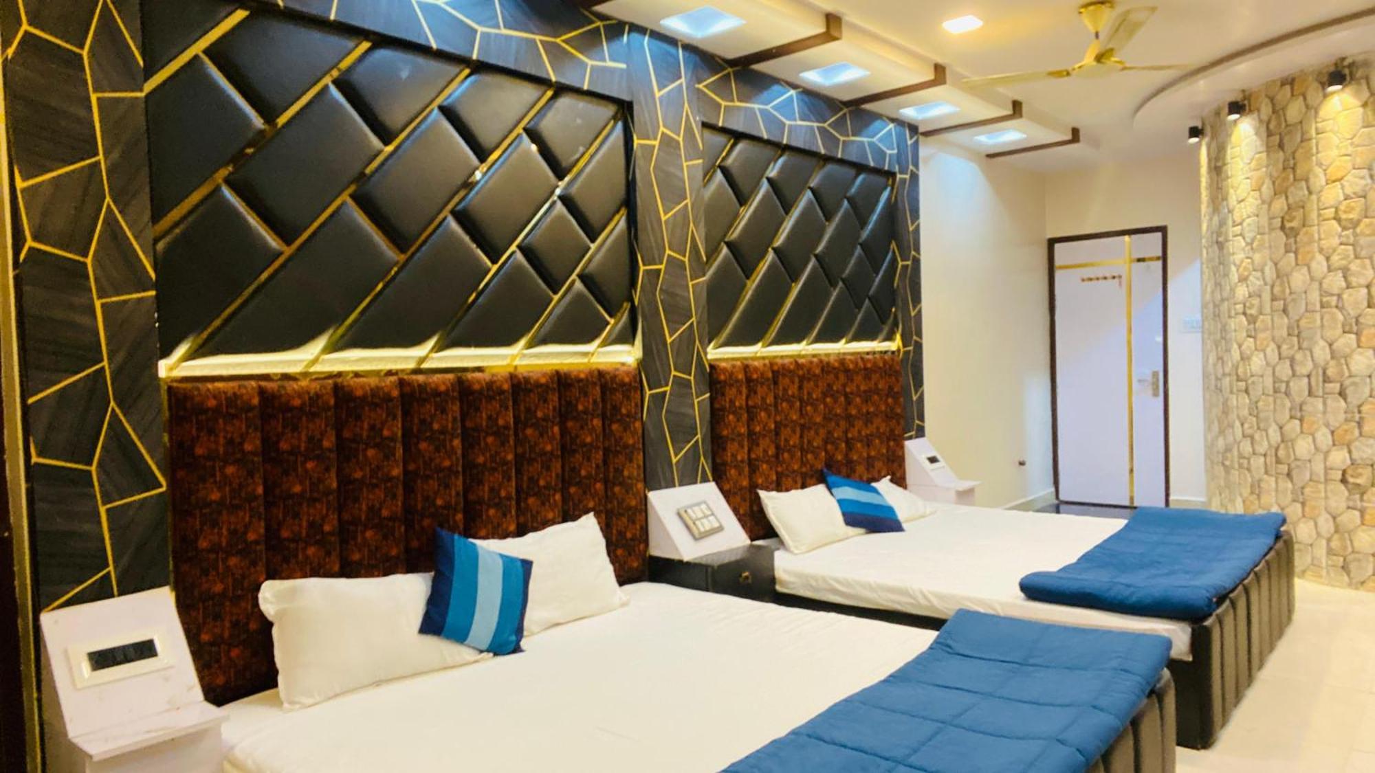 Hotel Mark اوجاين المظهر الخارجي الصورة