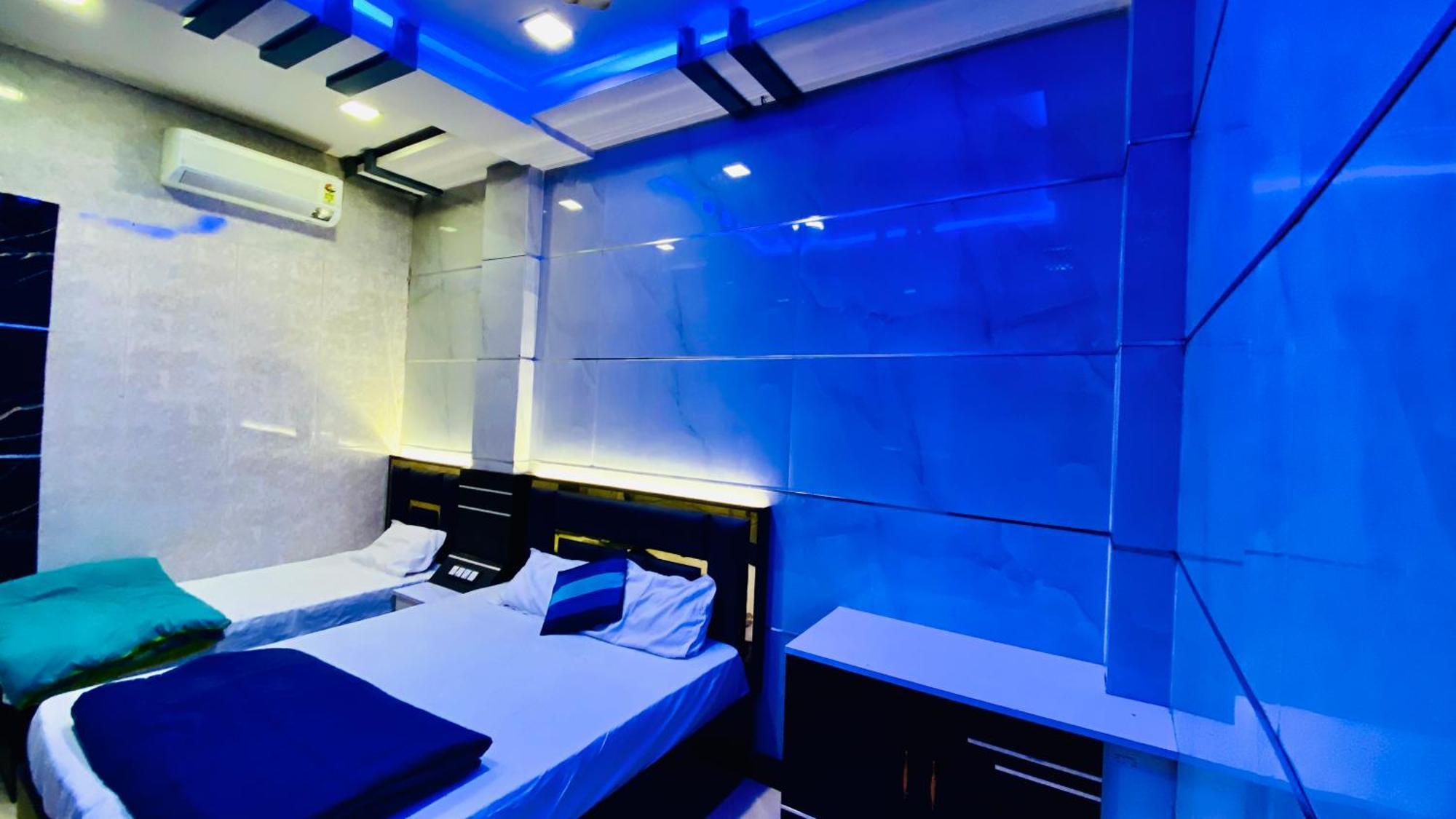 Hotel Mark اوجاين المظهر الخارجي الصورة